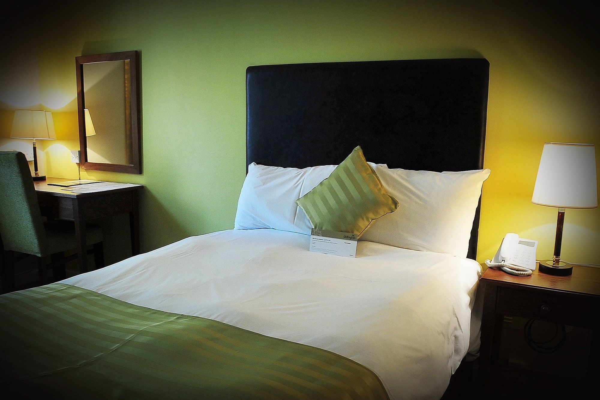 Red Lion Hotel By Greene King Inns フェアラム エクステリア 写真