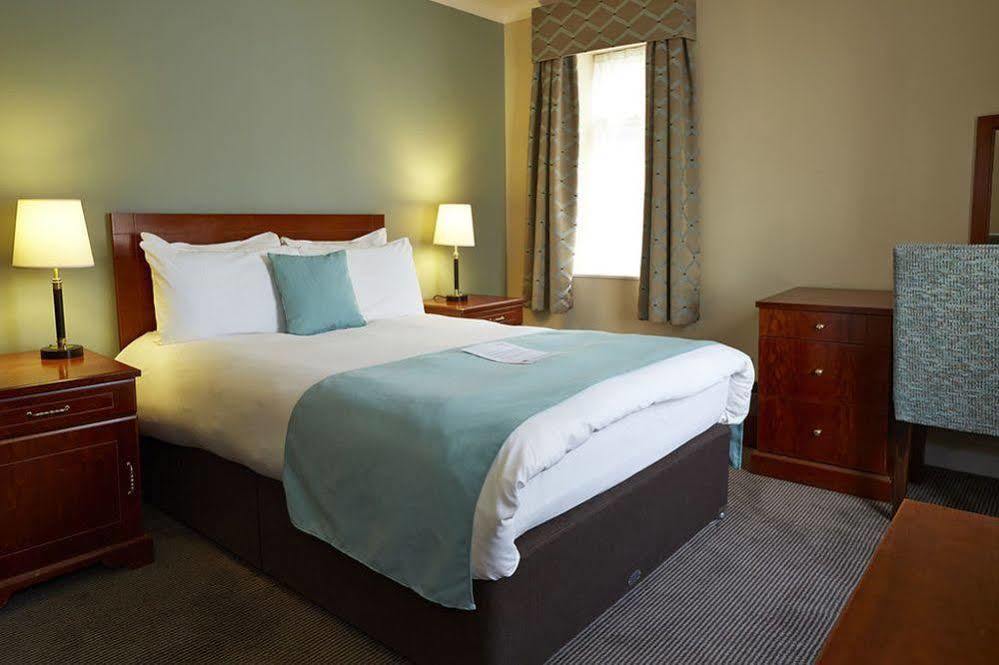 Red Lion Hotel By Greene King Inns フェアラム エクステリア 写真