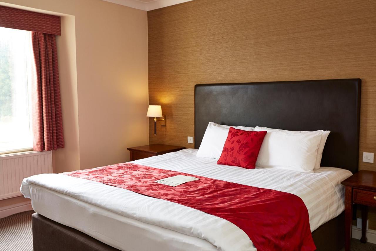 Red Lion Hotel By Greene King Inns フェアラム エクステリア 写真