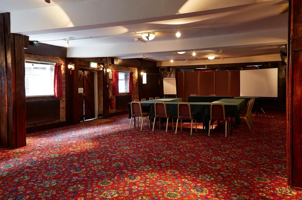 Red Lion Hotel By Greene King Inns フェアラム エクステリア 写真